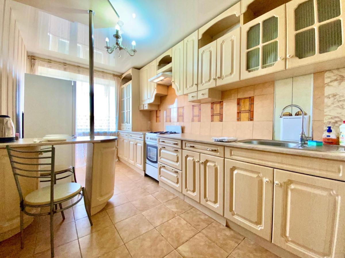 Apartpoltava Елегантна Квартира В Новобудові,Біля Каштанової Алеї, Центр Міста, Звітна Документація Esterno foto