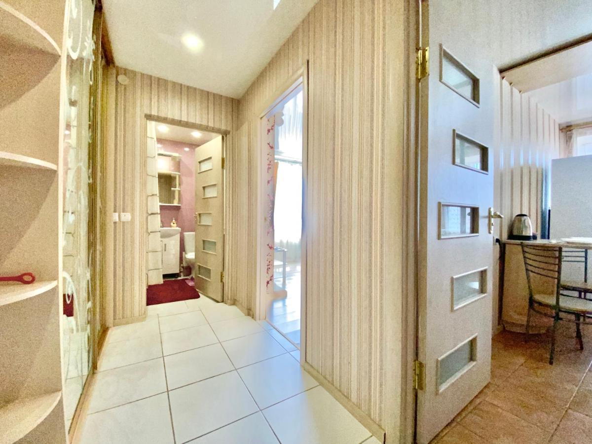 Apartpoltava Елегантна Квартира В Новобудові,Біля Каштанової Алеї, Центр Міста, Звітна Документація Esterno foto